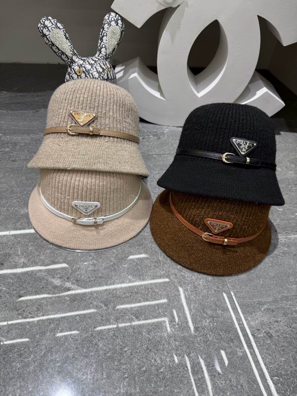Prada hat dx55